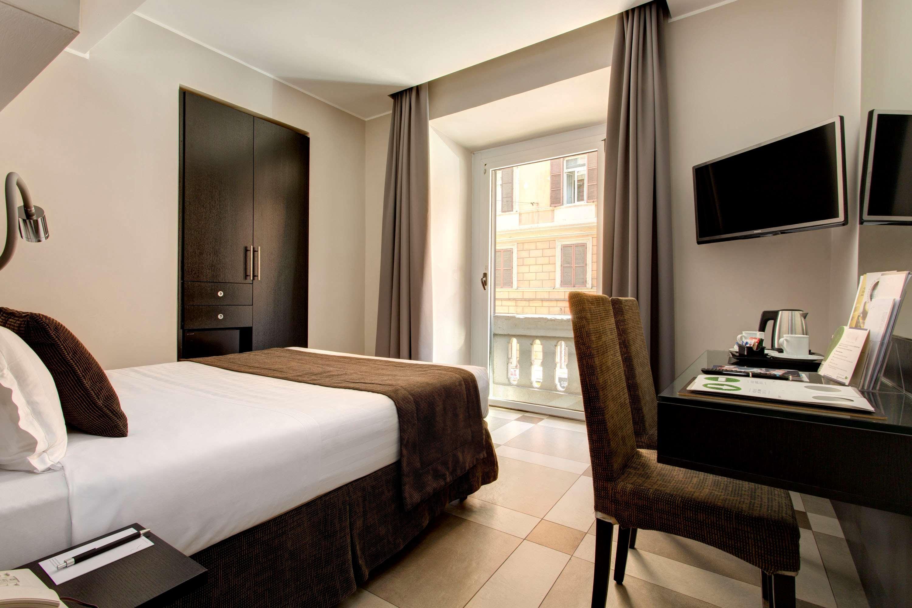 Best Western Plus Hotel Universo Roma Esterno foto