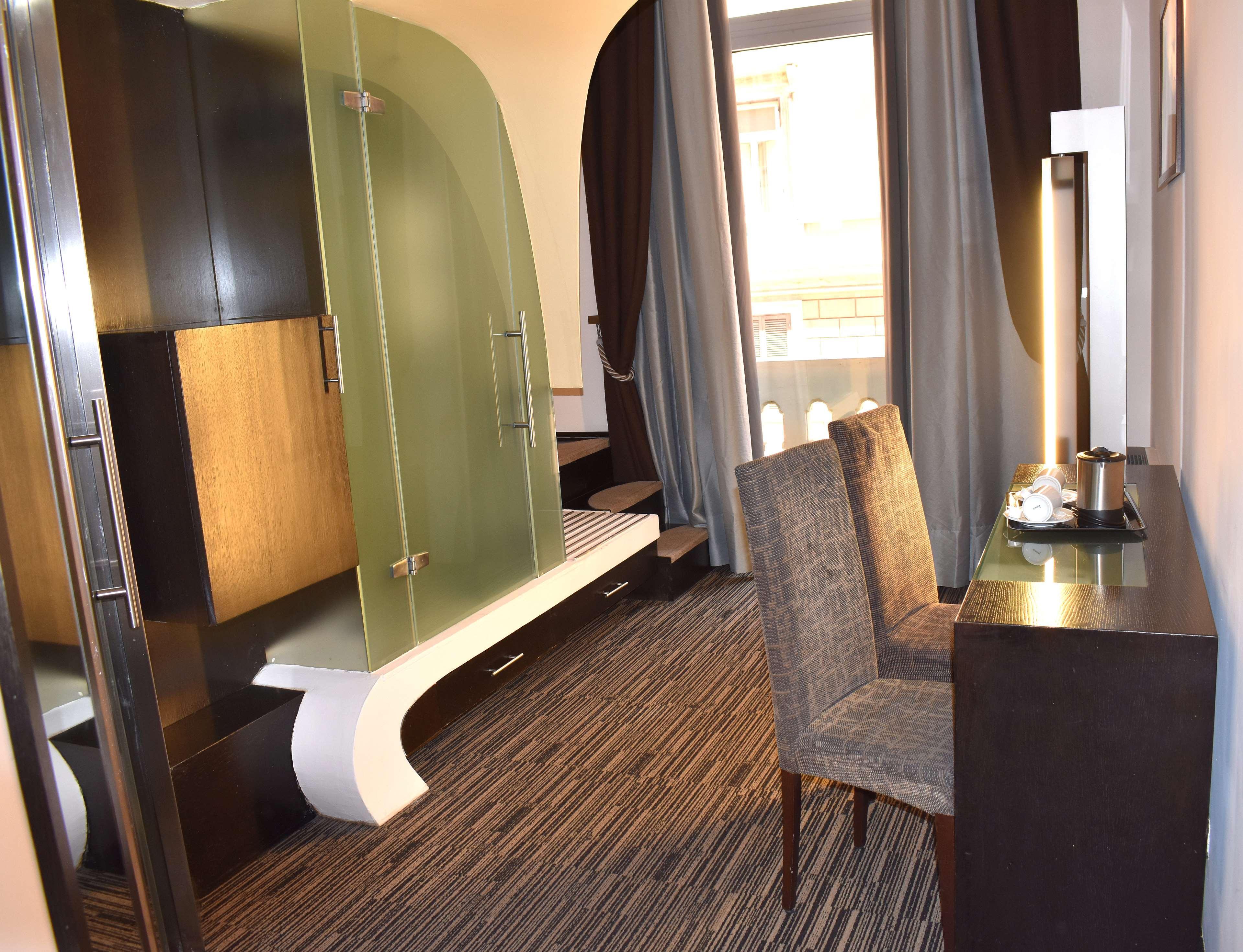 Best Western Plus Hotel Universo Roma Esterno foto