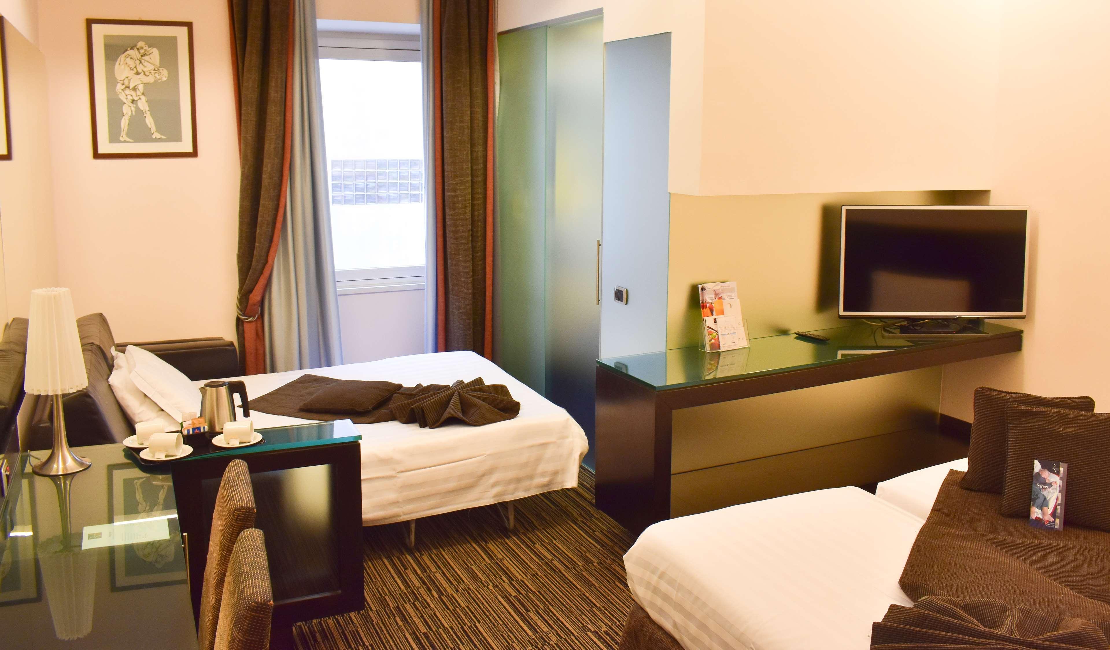 Best Western Plus Hotel Universo Roma Esterno foto