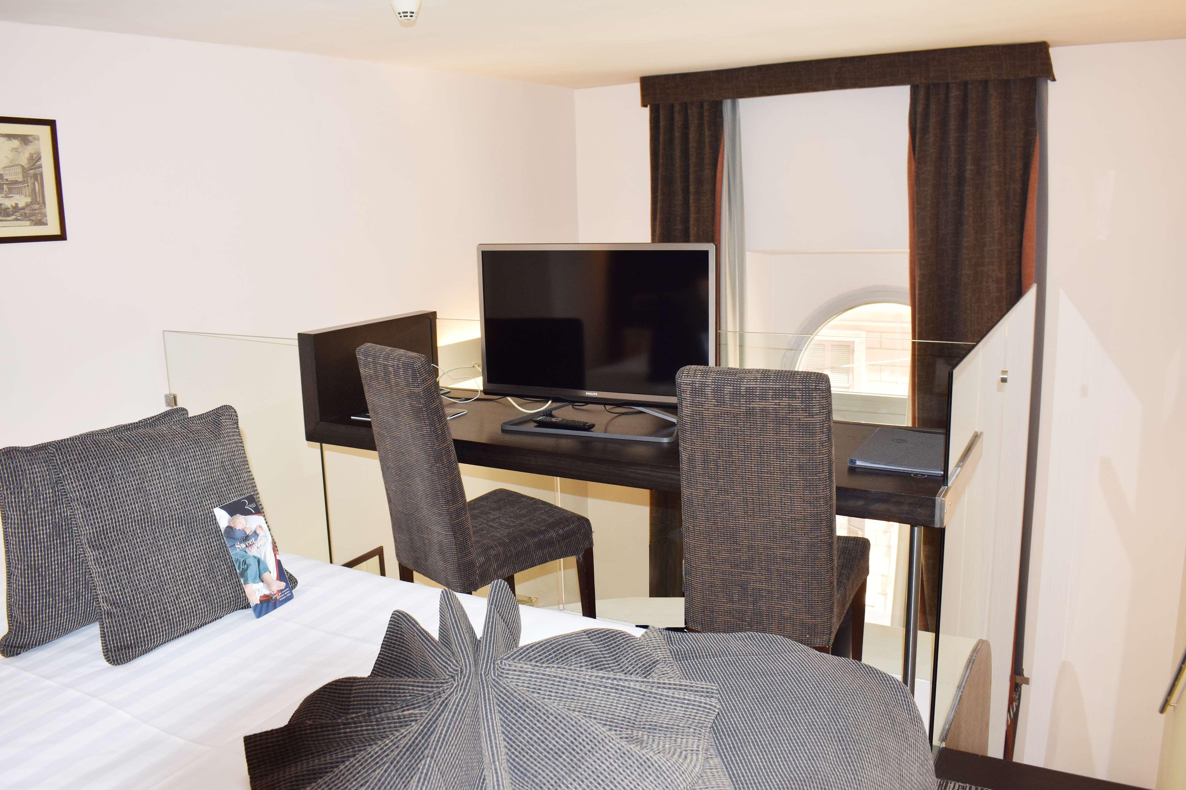 Best Western Plus Hotel Universo Roma Esterno foto